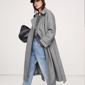 WATER-REPELLANT ITALIAN WOOL TRENCH COAT
